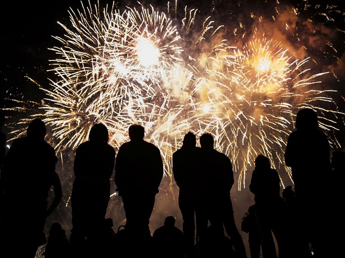 Arnsberg bans New Year fireworks in shelters to avoid trauma for refugees